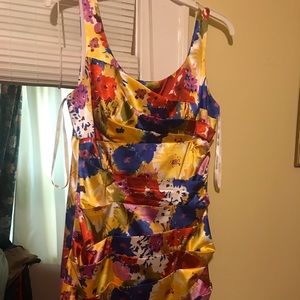 Bisou Bisou satin floral dress